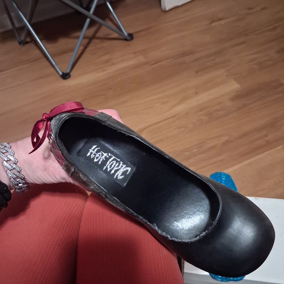 Hot Topic Black Platform Shoes with Red Accents - Picture 9 of 16